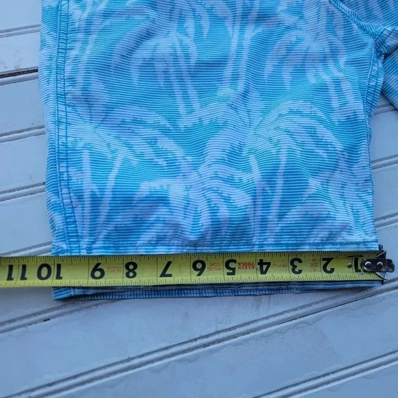 Aeropostale Men's Shorts Aqua Blue Size 30 Palm Tree 9" Inseam Casual Cotton - Picture 2 of 10